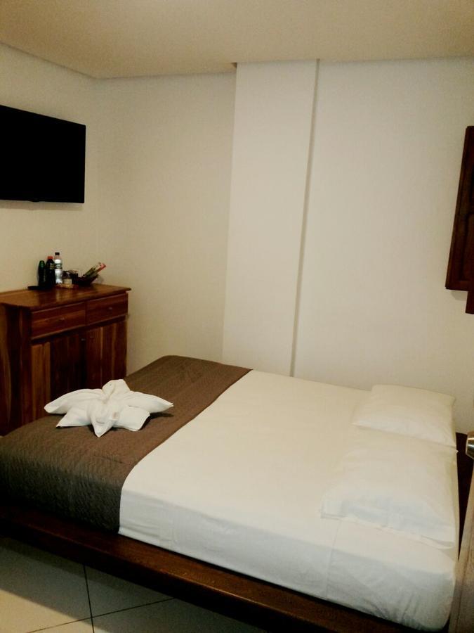 Hotel Bahia Guatape Luaran gambar
