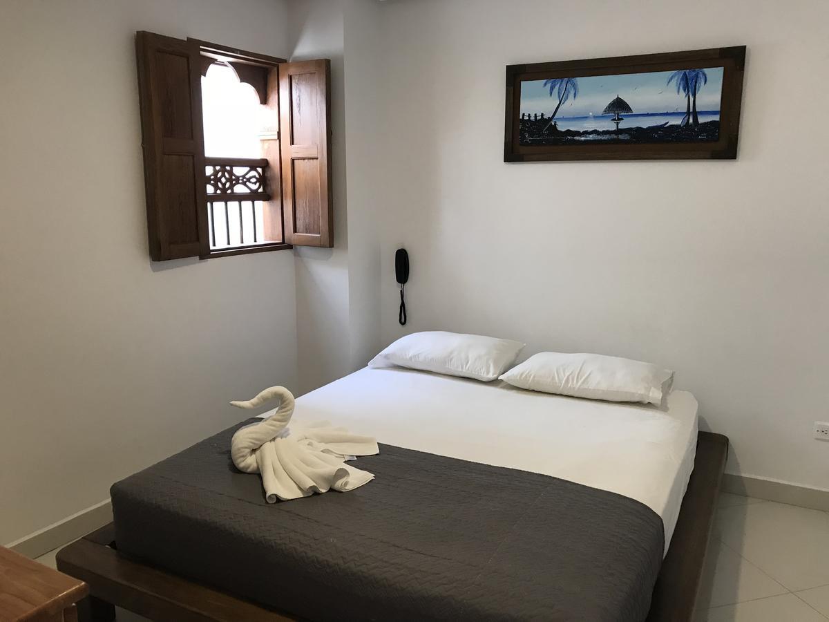 Hotel Bahia Guatape Luaran gambar